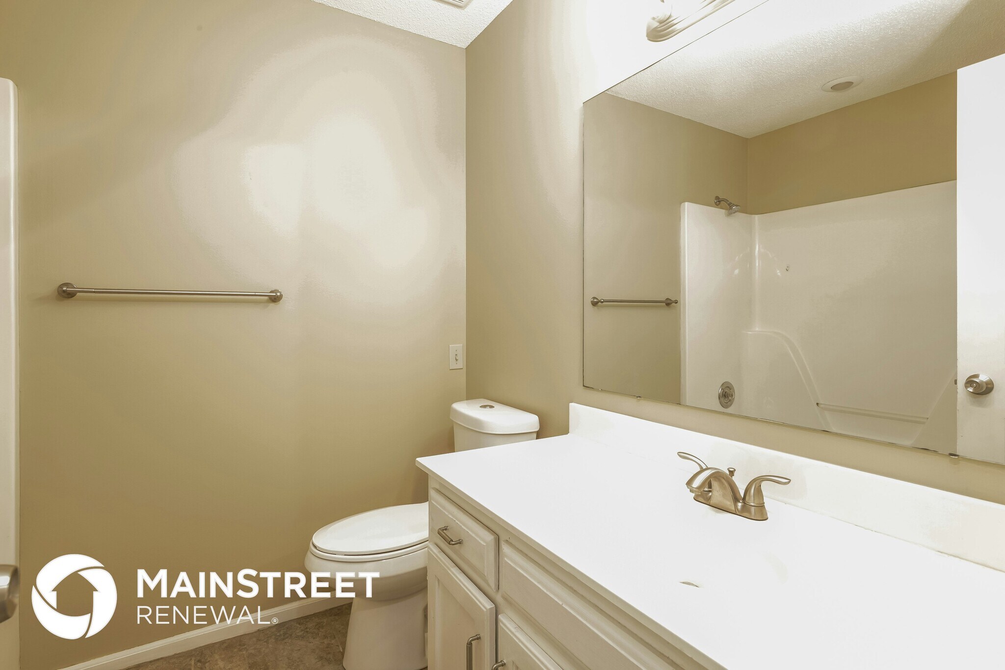 Building Photo - 525 Kenneth Ln