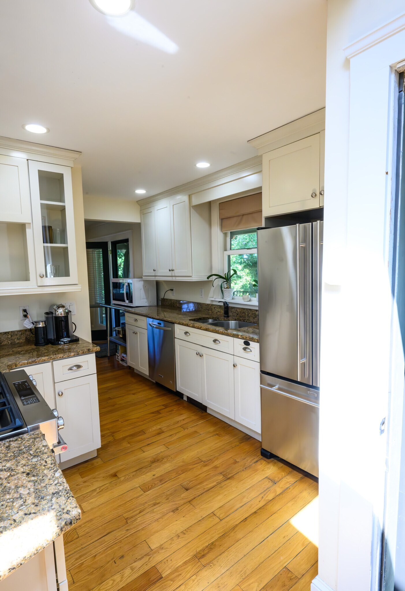 Building Photo - 4 Phillips Rd