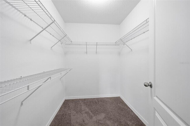 Building Photo - 12125 Streambed Dr