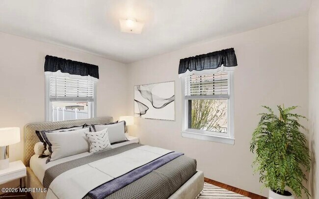 Building Photo - 585 Bamford Ave
