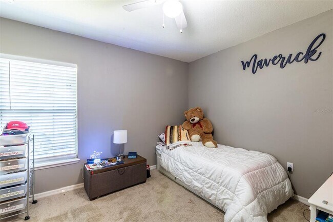 Building Photo - 7205 White Oaks Rd