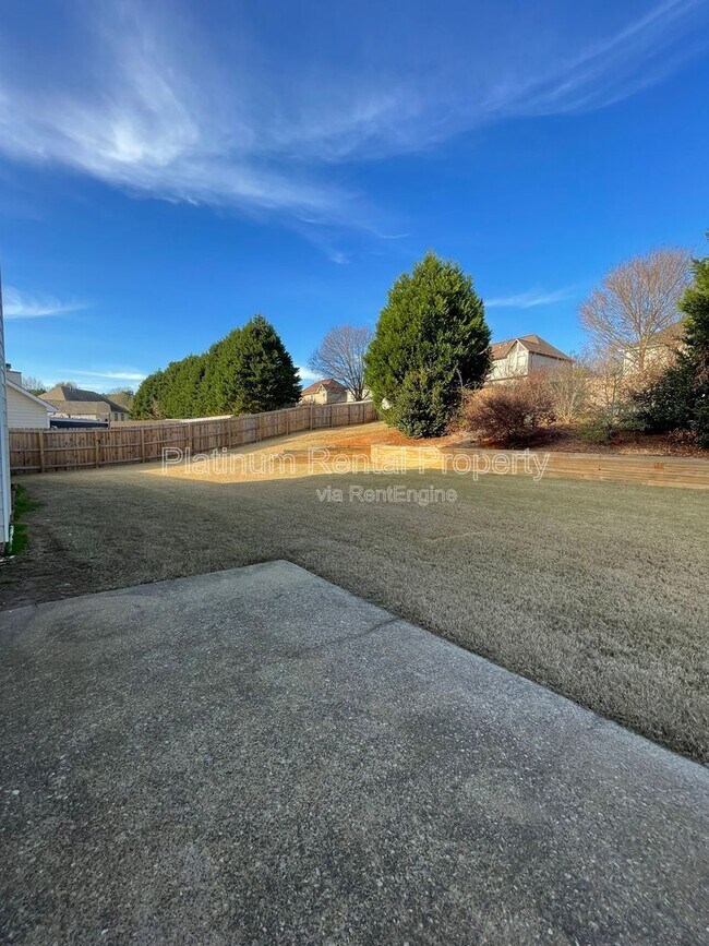 Building Photo - 2126 Malden Hill Dr