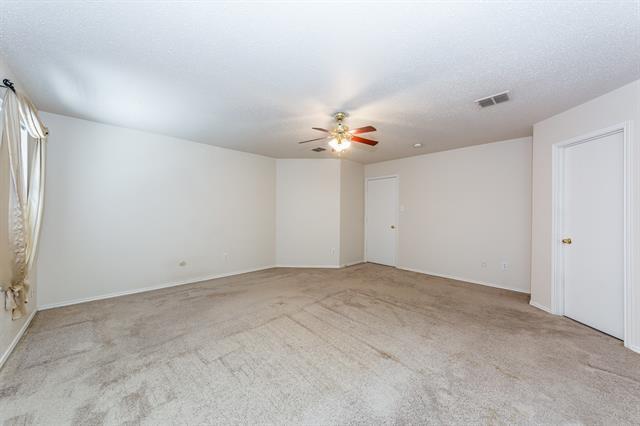 Building Photo - 8709 Stonebriar Ln