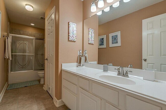 Building Photo - 14931 Opera House Row Dr