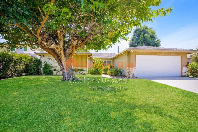 Building Photo - 5155 Harriett Cir