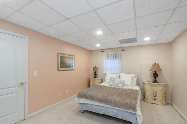 Building Photo - 3410 Kates Way