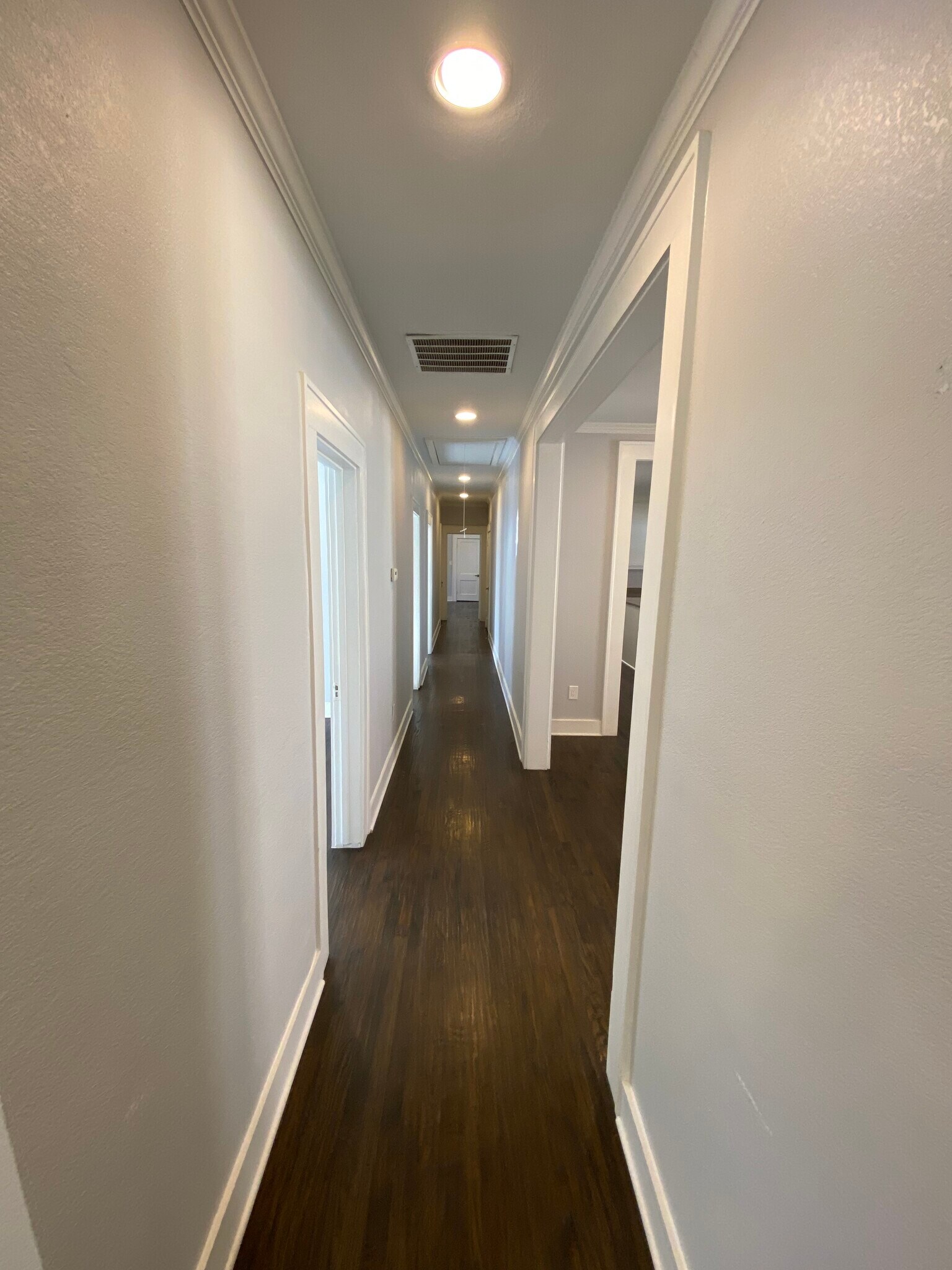 Hallway to guest bath and 3 bedrooms - 1107 N Winnetka Ave