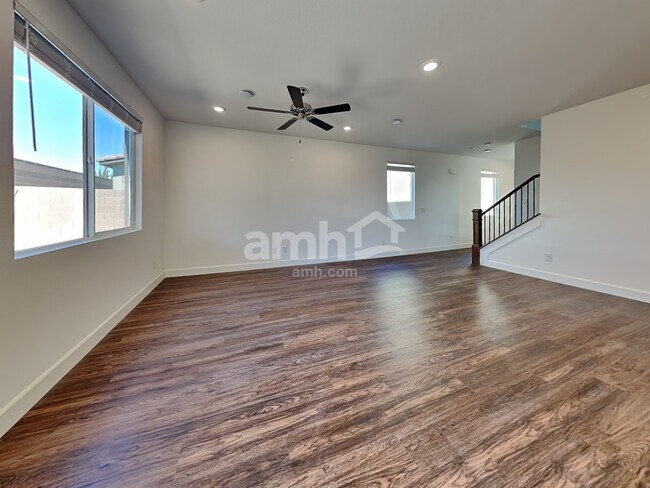 Building Photo - 9177 Ribbon Mdw Ct