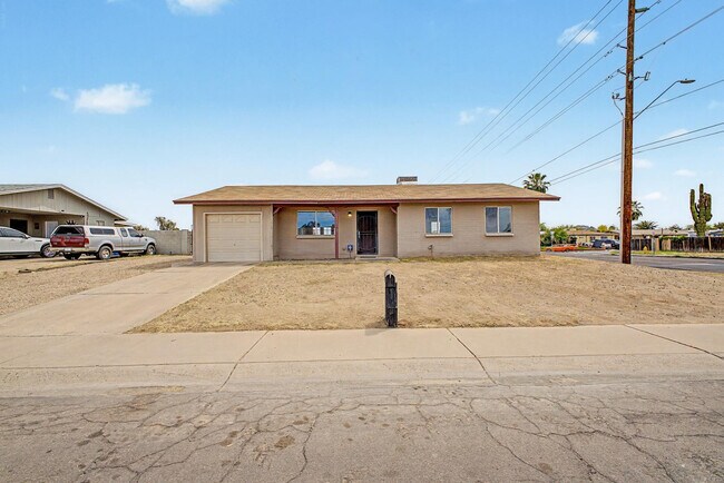 Building Photo - 17801 N 8th Dr