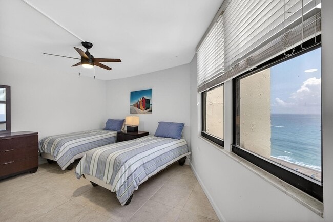 Building Photo - 2800 N Ocean Dr