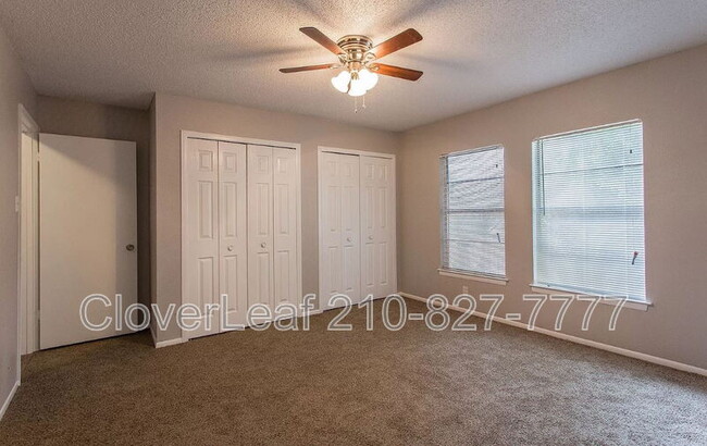 Building Photo - 4961 Champlain Dr
