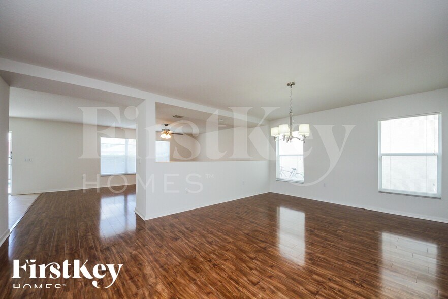 Building Photo - 4457 Philadelphia Cir