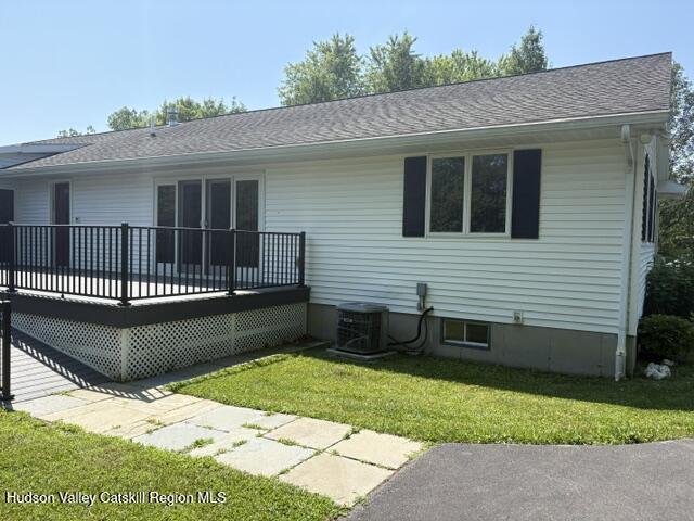 Building Photo - 2825 Best Ln