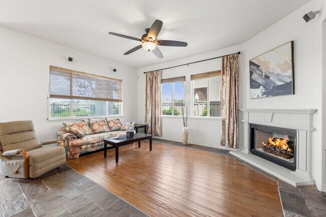 Building Photo - 6213 Paseo Privado