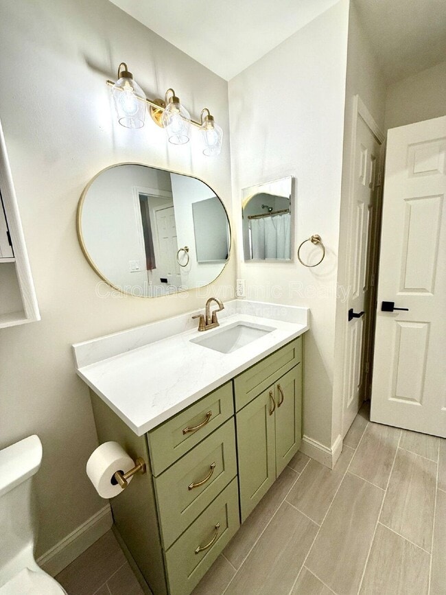 Building Photo - 8811 Roseton Ln