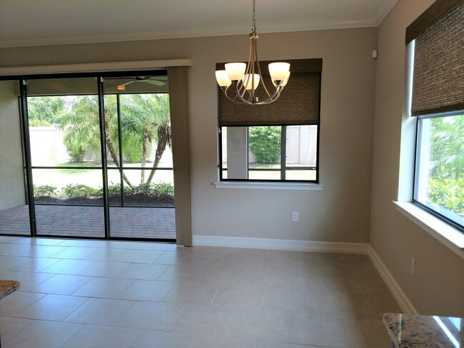 Building Photo - Unfurnished Annual Rental - Lovely 3 Bedroom Home in Calusa Park. Nicely upgraded and Pet Friendly
