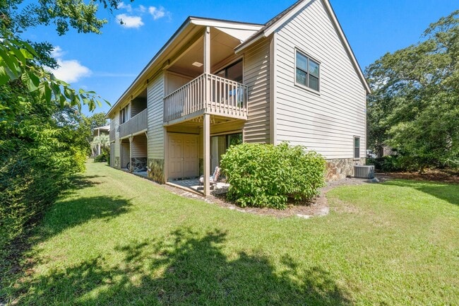 Building Photo - 100 N Myrtle Dr