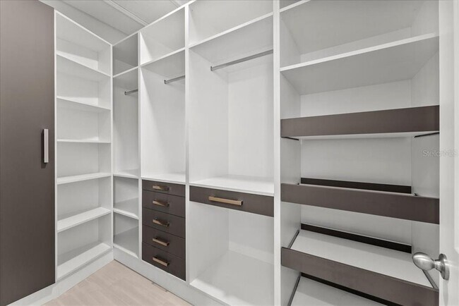 Building Photo - 19105 Planetree St