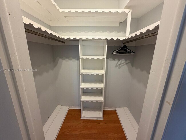 Building Photo - 630 Layne Blvd