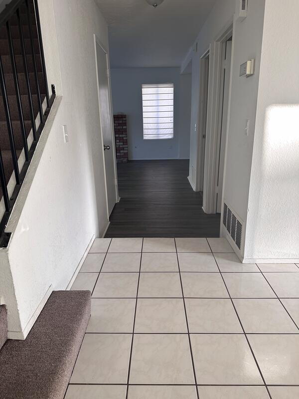 Building Photo - NO MIN CREDIT SCORE REQUIRED, BK OKAY, PAST EVICTION OKAY!, BACKGROUND FRIENDLY. Apply at "The Re...