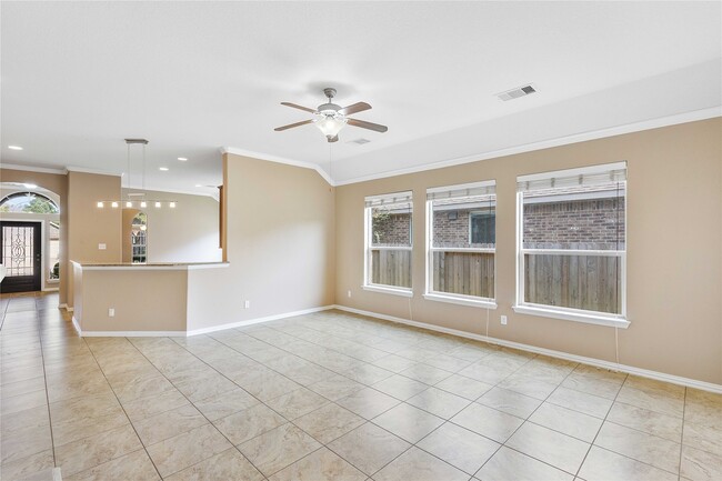 Building Photo - 13814 McKinney Creek Ln