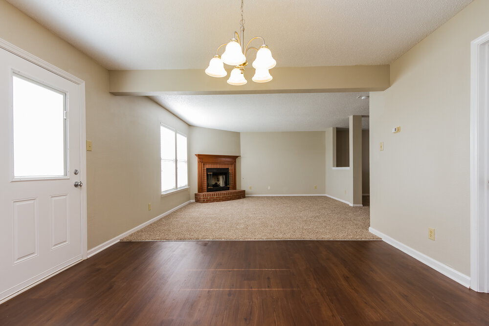Building Photo - 2274 Summerwood Ln