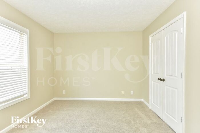 Building Photo - 3489 Sikorsky Ln