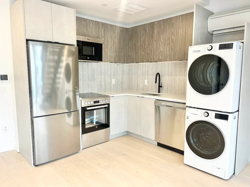 Building Photo - 37-25 32nd St