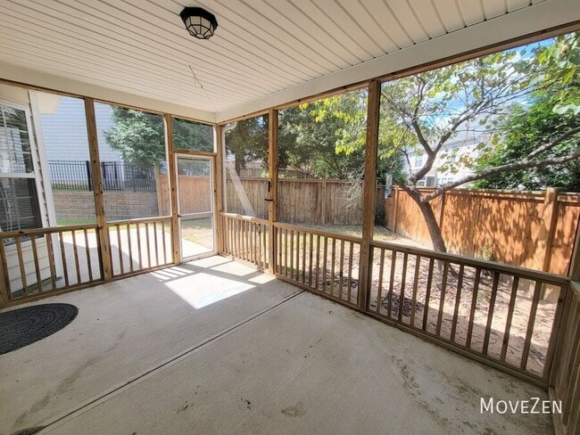 Building Photo - 419 Golden Harvest Loop