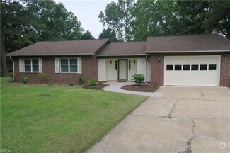 Building Photo - 517 Norman Ln