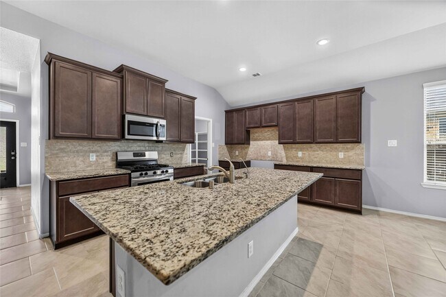 Building Photo - 21505 Elk Haven Ln
