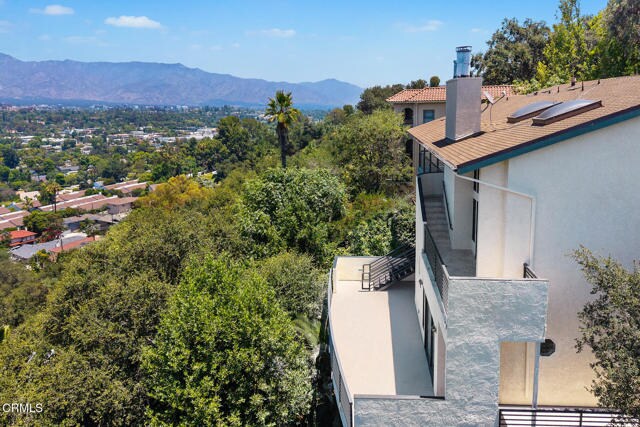 Building Photo - 534 Alta Vista Ave