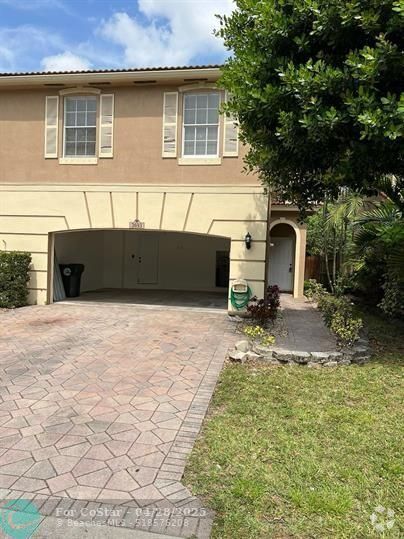 Building Photo - 3693 Asperwood Cir