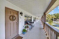 Building Photo - 650 Pinellas Point Dr S