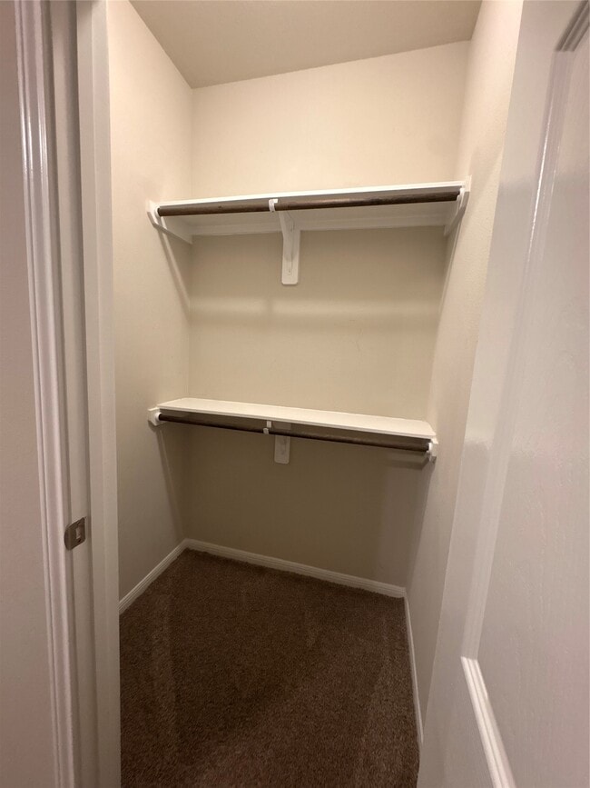 Building Photo - 6409 Hollock Meadows Ln