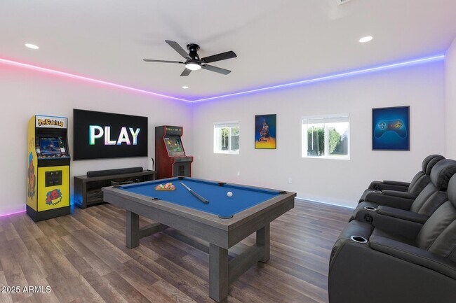 Building Photo - 2936 W Michelle Dr