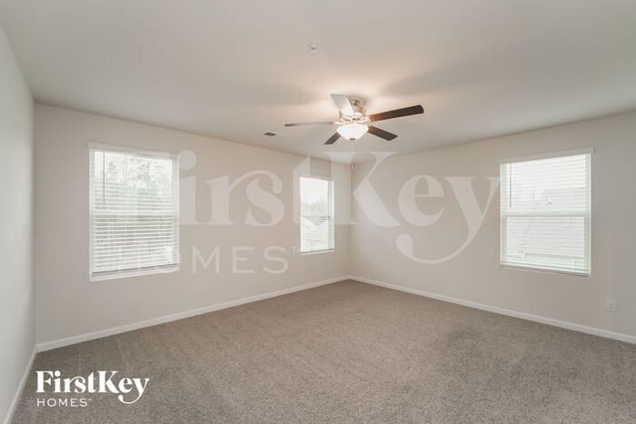 Building Photo - 2063 Cypress Village Dr NW