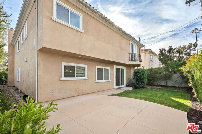 Building Photo - 5217 Etiwanda Ave