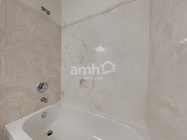 Building Photo - 5376 Milton Ridge Dr