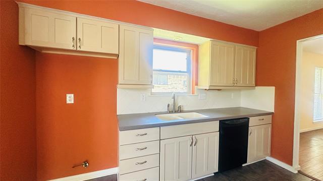 Building Photo - 764 Middle Cove Dr