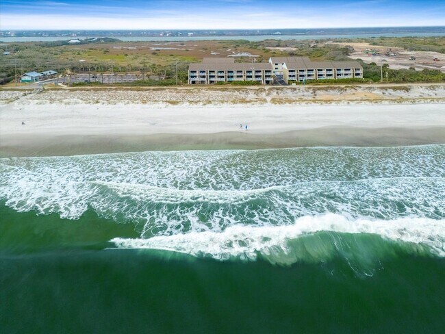 Building Photo - 3385 Coastal Hwy