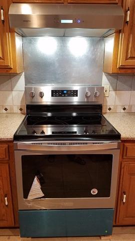 Building Photo - 621 New Hope Rd E