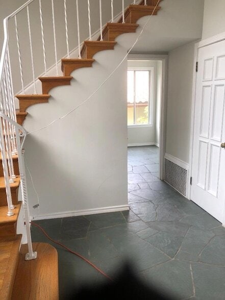 Building Photo - 130 El Bonito Way