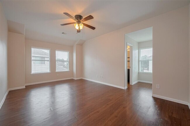 Building Photo - 6026 Stockholm Ct