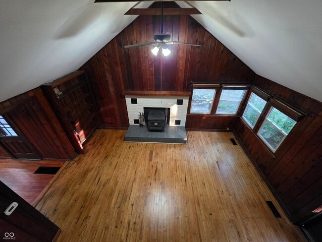 Building Photo - 158 Redbud Ln