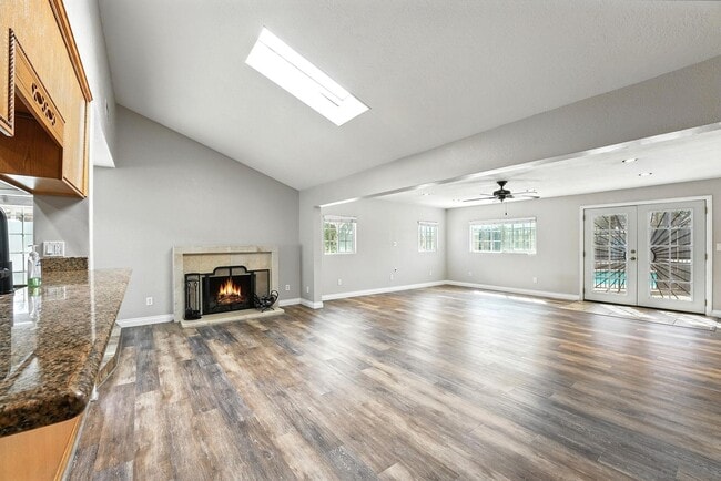 Building Photo - 4439 Powderhorn Dr