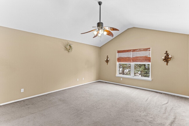 Building Photo - 49896 Parkside Dr