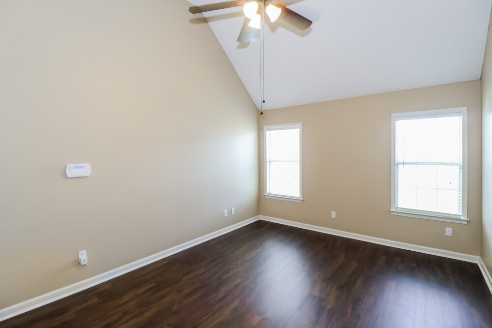 Building Photo - 115 Winding Creek Dr