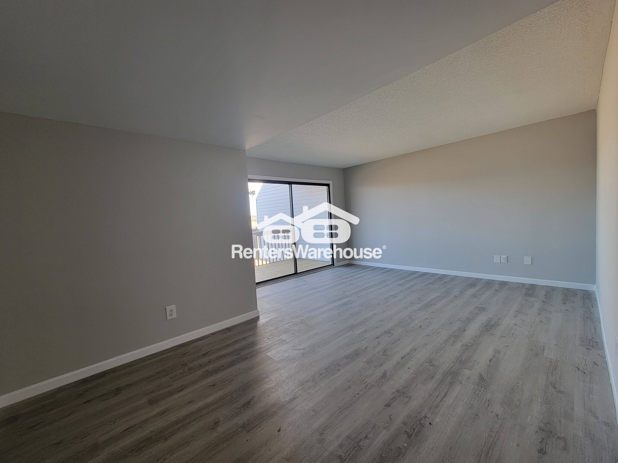 Building Photo - 269 Clearview Ct