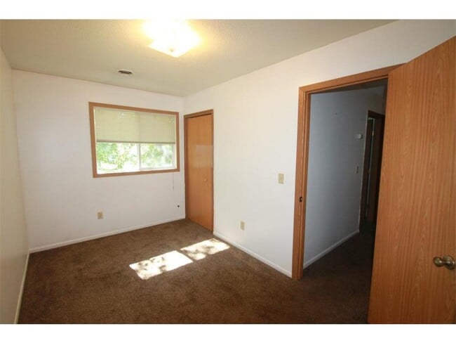 Building Photo - 949 Wescott Trail